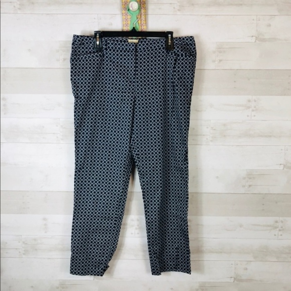 Andrea Jovine Navy Ankle Pants
